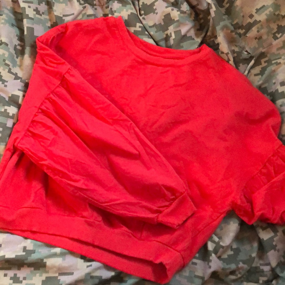 Cropped shirt